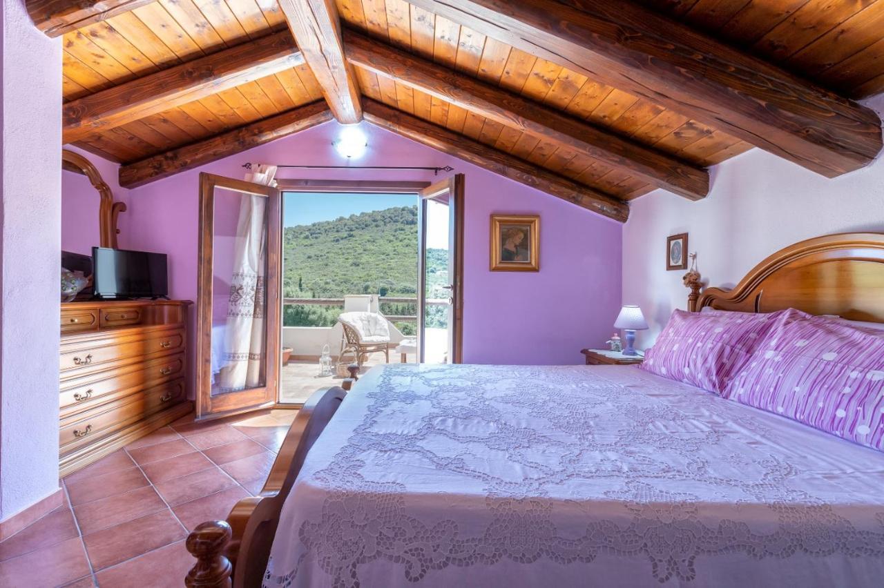Villa Saige , Piscina Con Idromassaggio Альгеро Экстерьер фото